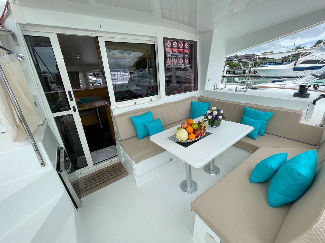 Аренда парусного катамарана Lagoon 400 S2 на Пхукете